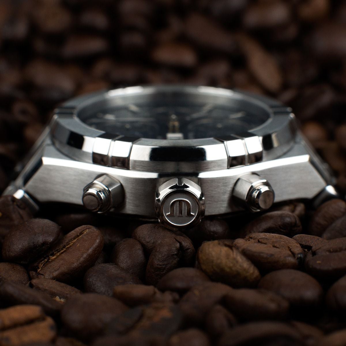 Maurice Lacroix AI6038-SS002-430-1